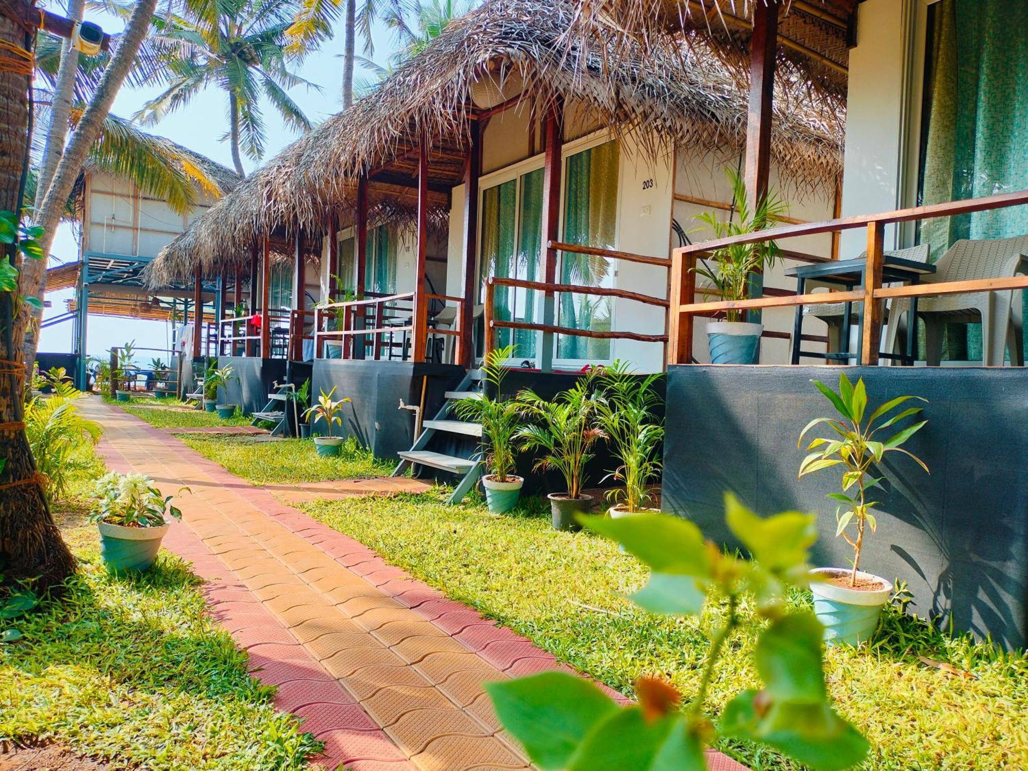 Agonda Beach Chalets Екстериор снимка