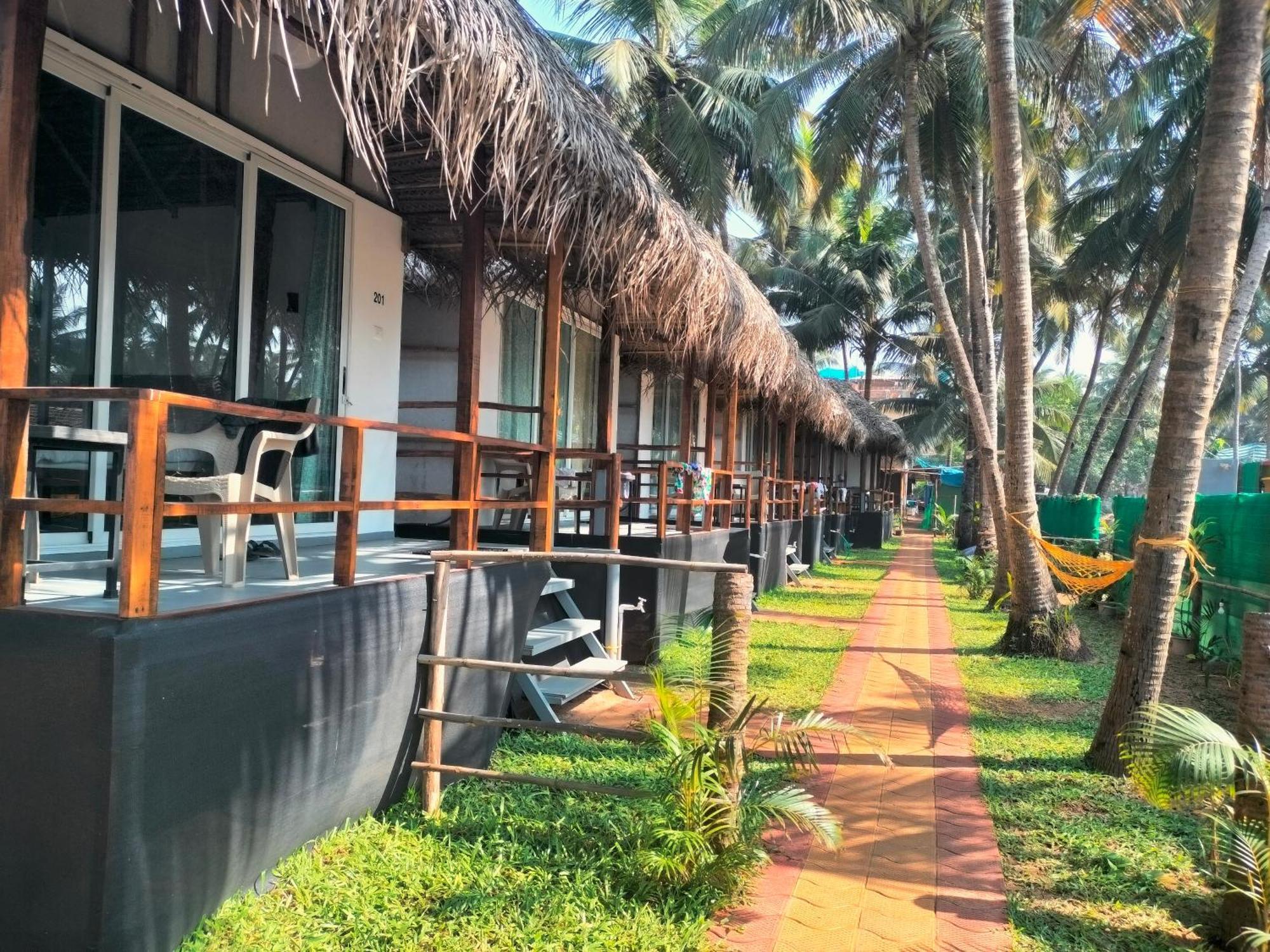 Agonda Beach Chalets Екстериор снимка